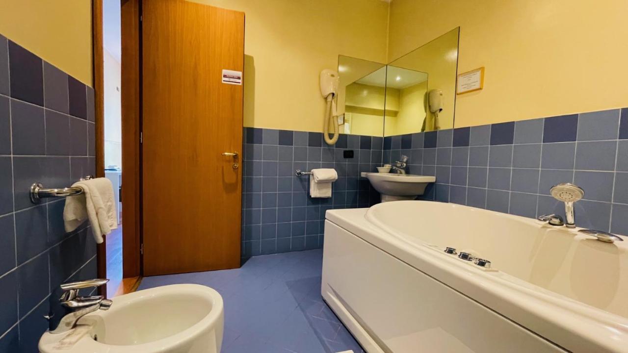 Orzihotel Orzivecchi Eksteriør bilde