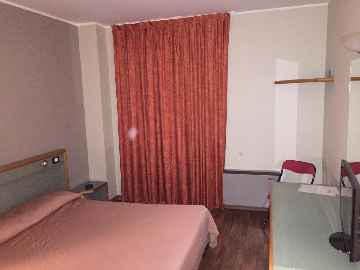 Orzihotel Orzivecchi Eksteriør bilde